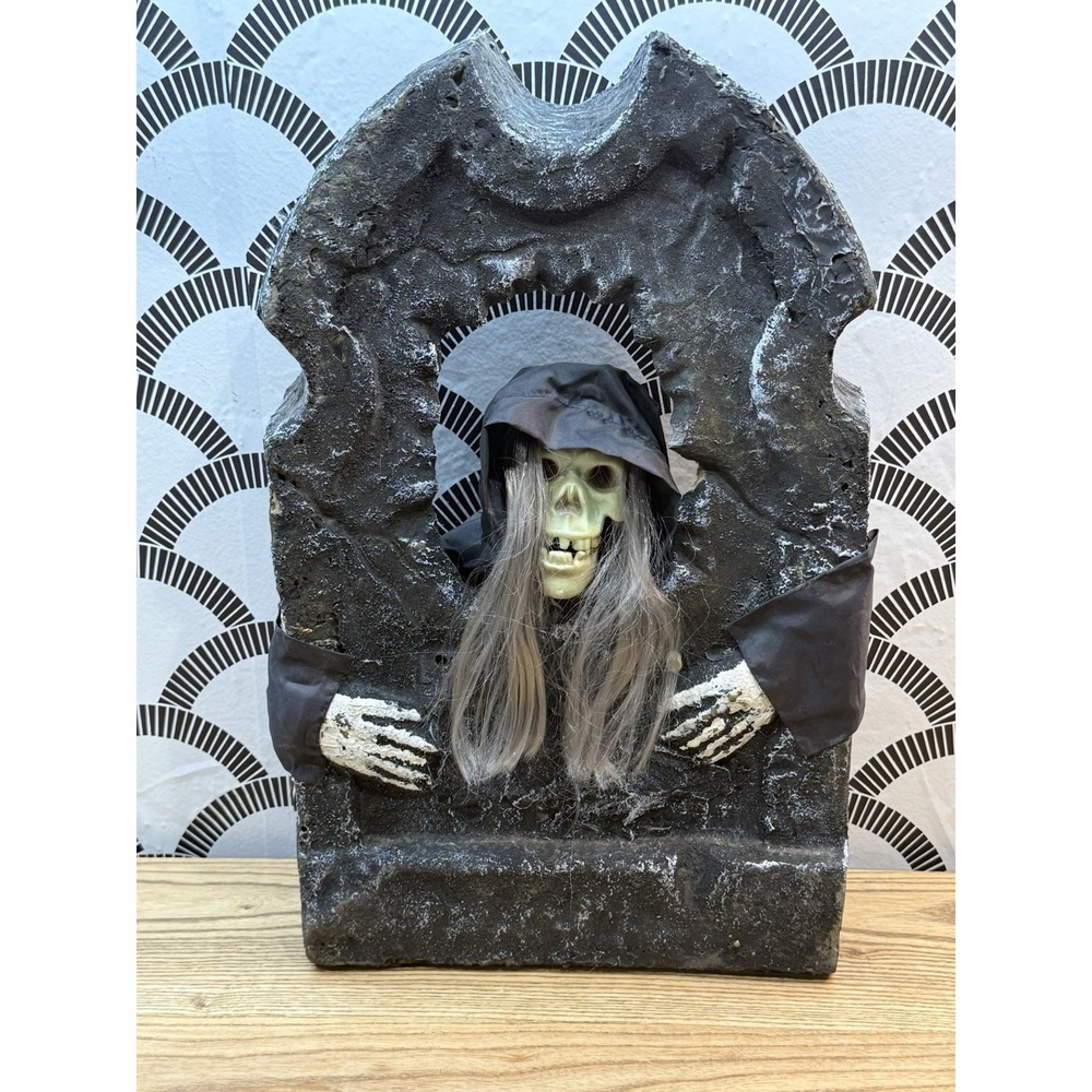 VTG Animated Gemmy Talking Skeleton Tombstone Light up Halloween Prop Decor